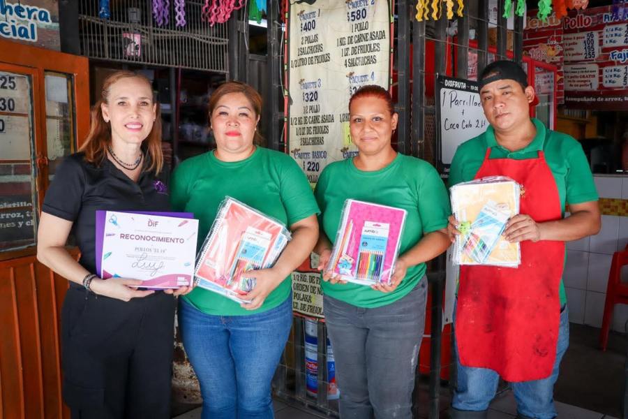 donación de útiles escolares en Ciudad Victoria