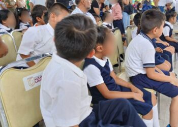 escuelas sin luz en Nuevo Laredo