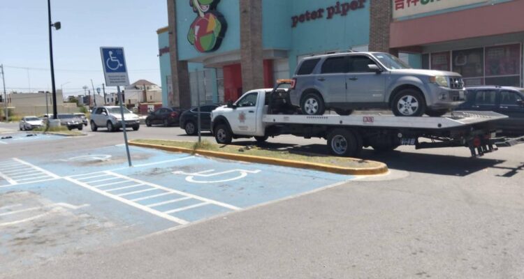 estacionamiento para personas con discapacidad Nuevo Laredo