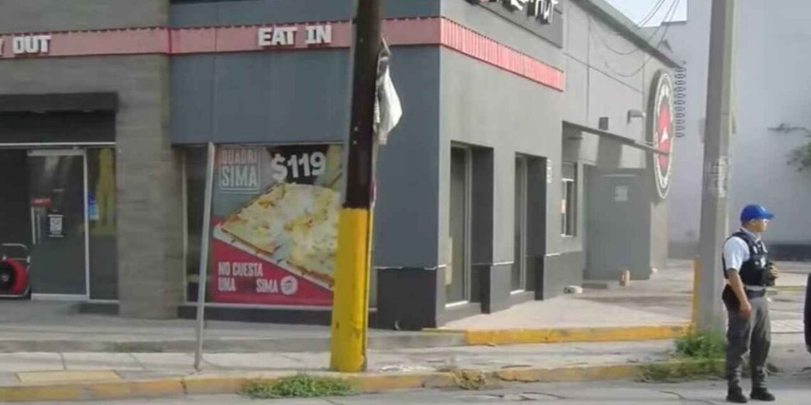 incendio Pizza Hut Monterrey