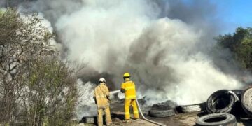 _incendio de llantas Juárez