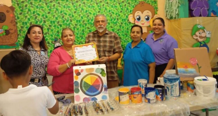 reciclaje creativo en escuelas Nuevo Laredo
