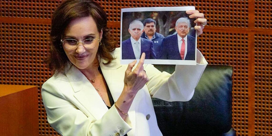 senadora Lilly Téllez