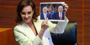 senadora Lilly Téllez