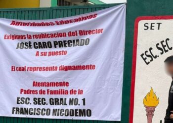 toman escuela en Tampico