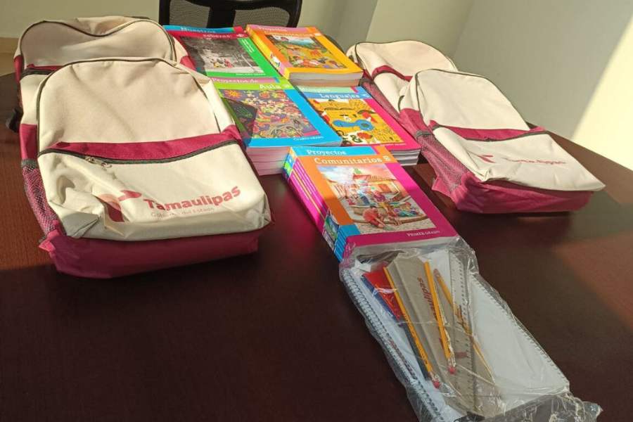 útiles y uniformes gratis en Tamaulipas