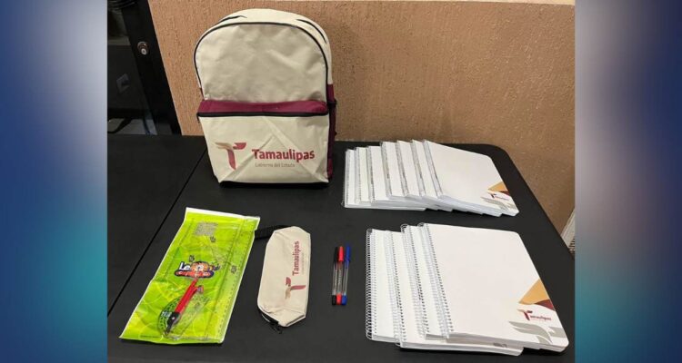 útiles y uniformes gratis en Tamaulipas