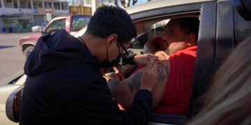 vacunación Drive Thru Nuevo Laredo
