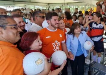 ¡Fomentando el deporte en cada rincón de Nuevo León!: Samuel anuncia la construcción de 300 canchas de futbol en escuelas públicas del estado