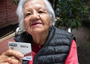 ¿Adultos mayores obtendrán pago doble de la Pensión Bienestar en julio?