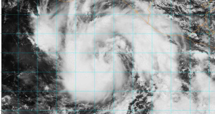 ¿Cómo se ve la tormenta tropical 'Erick' a horas de tocar tierra en México