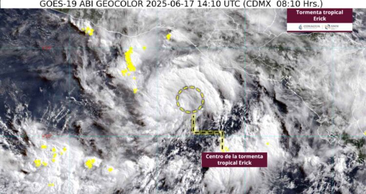 ¿Qué día podría convertirse la tormenta tropical Erick en huracán?