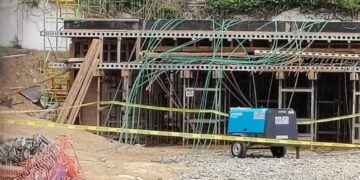 Albañil muere de un presunto paro en plena jornada laboral en San Pedro, NL