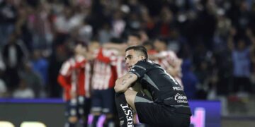 Alex Padilla deja Pumas y vuelve al Athletic Club por cláusula de recuperación