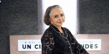 Ana Martín recibe homenaje en el GIFF y lo comparte con todo su equipo