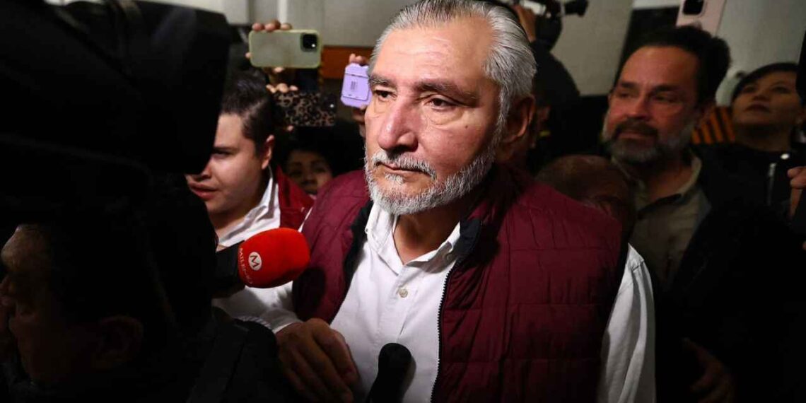 Arriba Adán Augusto López al Consejo Nacional de MORENA tras la polémica de Hernán Bermúdez