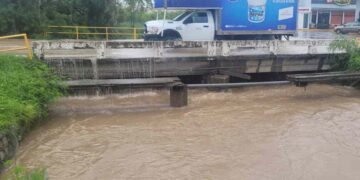 Así luce el Eje Vial y canal tras lluvias en Ciudad Victoria, Tamaulipas