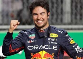 Checo Pérez Cadillac