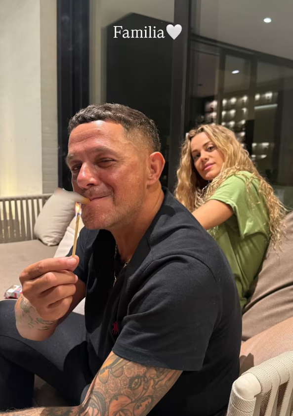 Alejandro Sanz y Candela Márquez siguen juntos pese a rumores y escándalos