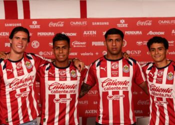 Chivas presenta a sus cuatro nuevos refuerzos para el Apertura 2025