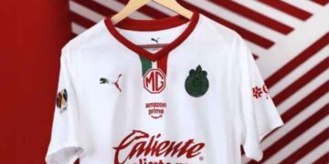 Chivas presenta su jersey visitante inspirado en el Mundial 2026