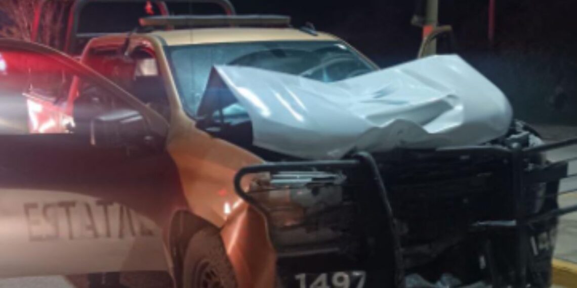 Chocan elementos de Guardia Estatal frente a bar en González, Tamaulipas