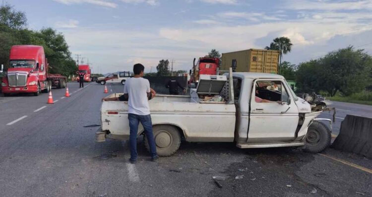 Choque en Villagrán, Tamaulipas, deja cuatro lesionados y provoca caos vial