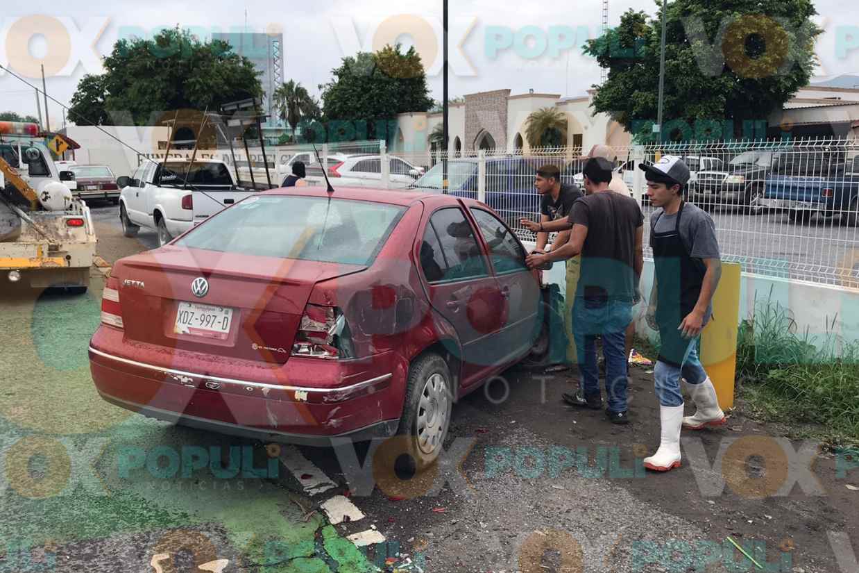 Choque vehículos Victoria (6)