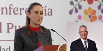 Claudia Sheinbaum critica a Ricardo Salinas Pliego por insultos a periodistas y pide no normalizar la violencia