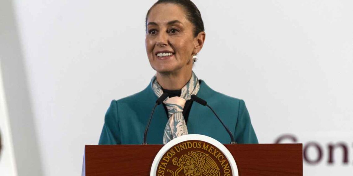 Claudia Sheinbaum llega a Tampico para iniciar gira en la zona sur de Tamaulipas