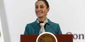 Claudia Sheinbaum llega a Tampico para iniciar gira en la zona sur de Tamaulipas