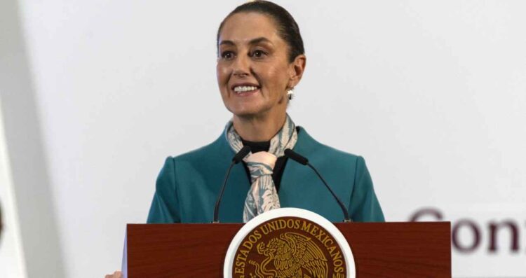 Claudia Sheinbaum llega a Tampico para iniciar gira en la zona sur de Tamaulipas