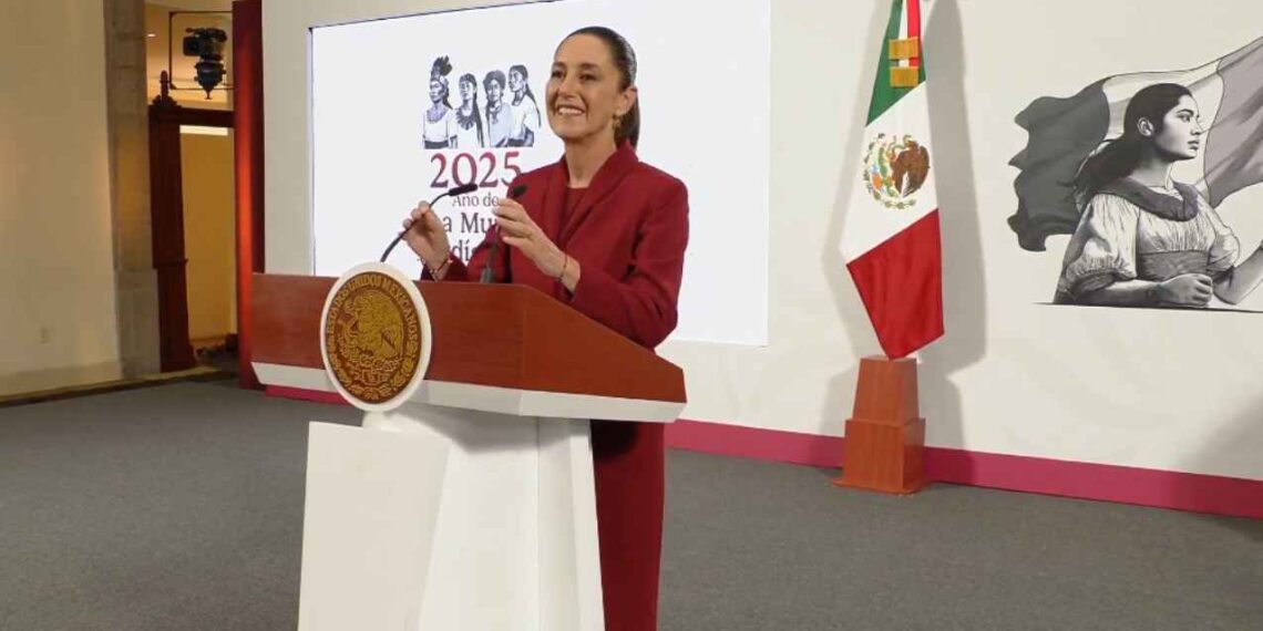 Claudia Sheinbaum respalda el rescate de la compañía Mexicana de Aviación