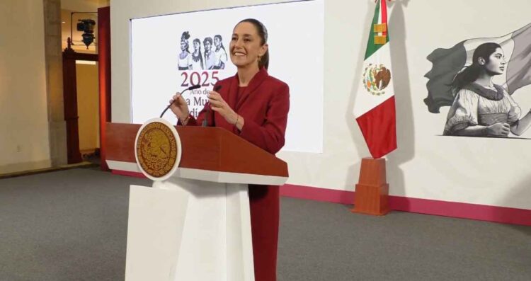 Claudia Sheinbaum respalda el rescate de la compañía Mexicana de Aviación