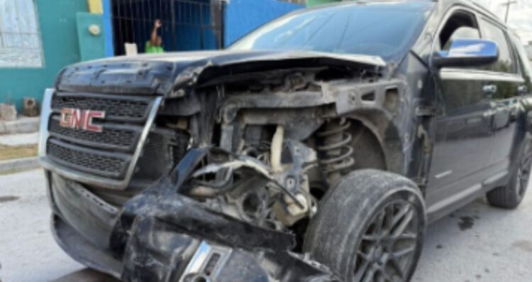 Conductor ebrio choca contra tres autos estacionados en Matamoros, Tamaulipas