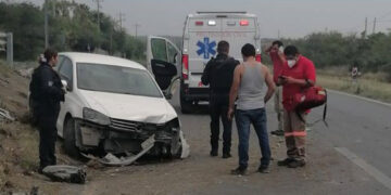 automóvil fuera carretera Nacional