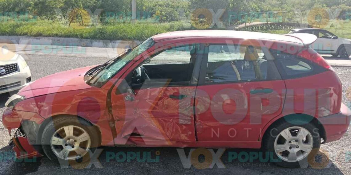 Conductor provoca choque múltiple en Ciudad Victoria, Tamaulipas y huye tras el impacto
