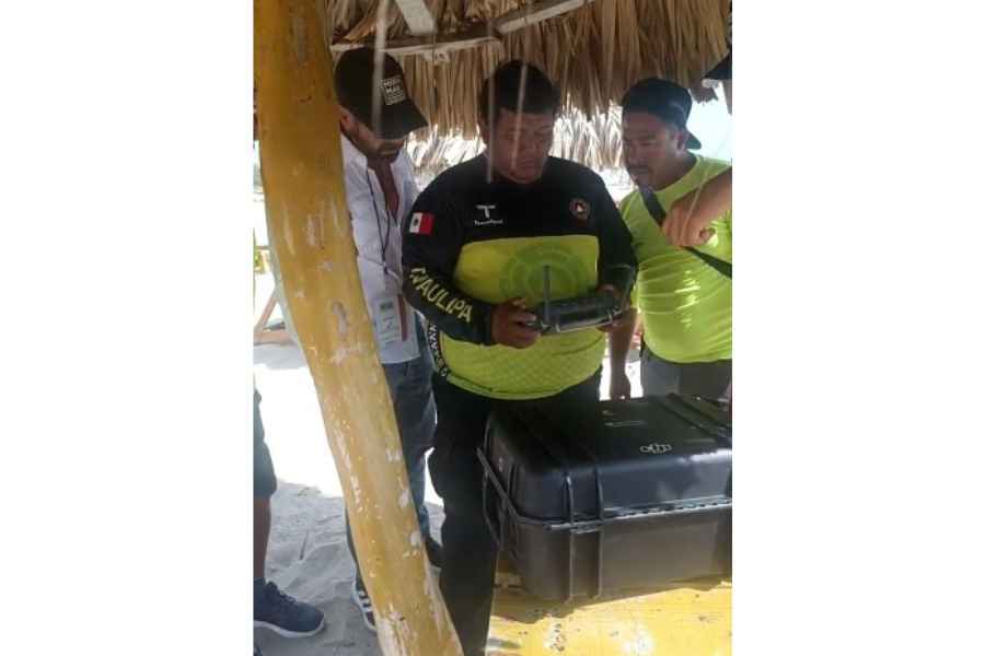 Continúa la búsqueda de joven que se lanzó al río Pánuco desde la escollera de Playa Miramar