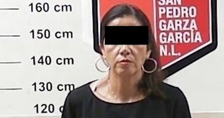 Detienen a mujer por intentar robar más de18 mil pesos en mercancía de HEB en San Pedro, Nuevo León