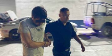 Detienen al presunto asaltante del minisúper “6 y Medio” en Matamoros, Tamaulipas