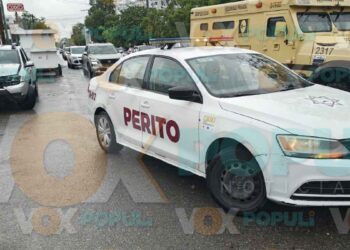 Distracción al volante provoca choque múltiple frente a complejo deportivo en Cd. Victoria, Tamaulipas