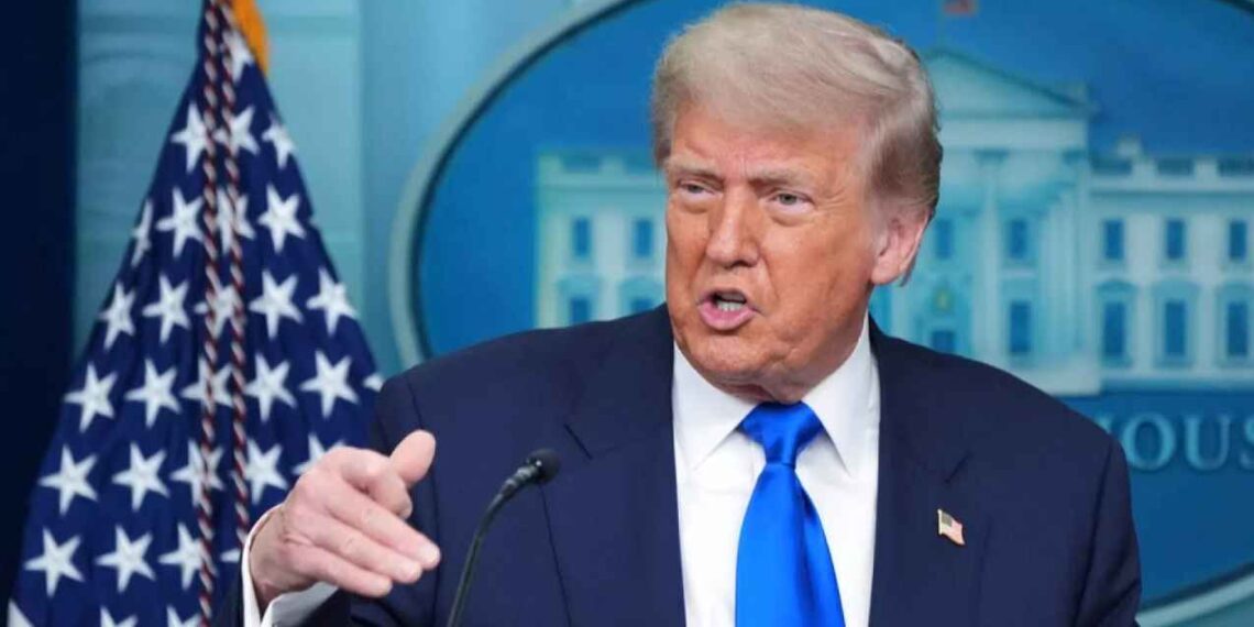 Donald Trump aplicará arancel del 30% a las importaciones provenientes de México a partir del 1 de agosto