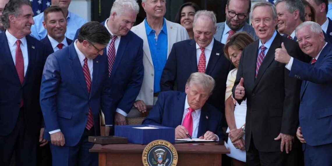 Trump ambicioso proyecto Ley