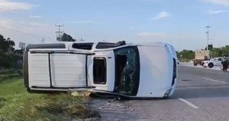 Dos mujeres resultan lesionadas tras volcadura en Matamoros, Tamaulipas