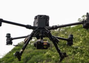 Dron lanza explosivo sobre Policía en Uriangato; autoridades descartan daños y piden denunciar