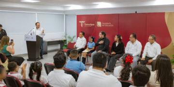 Entrega SET becas “Avanza Tamaulipas” y “Futuro Tamaulipas”
