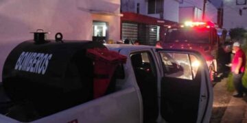 Explosión de tanque de gas moviliza a bomberos de Ciudad Victoria, Tamaulipas