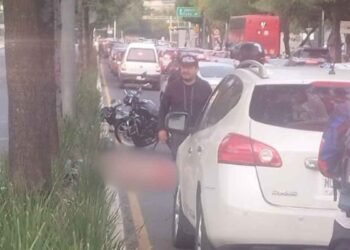Fatal choque en Paseo de la Reforma, CDMX deja una mujer sin vida