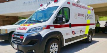 Gestiona Turismo ambulancia para periodo vacacional en Playa Miramar de Ciudad Madero, Tamaulipas