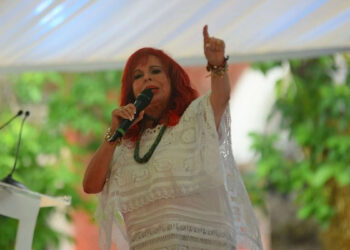 Layda Sansores periodista